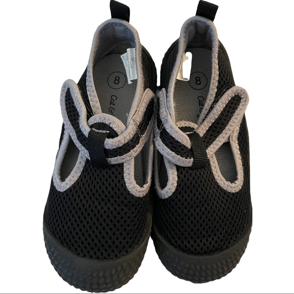 Toddler Oscar Water Shoes Cat & Jack Black  size 8